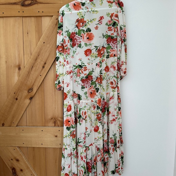 Zara Floral Maxi Dress - Picture 3 of 4